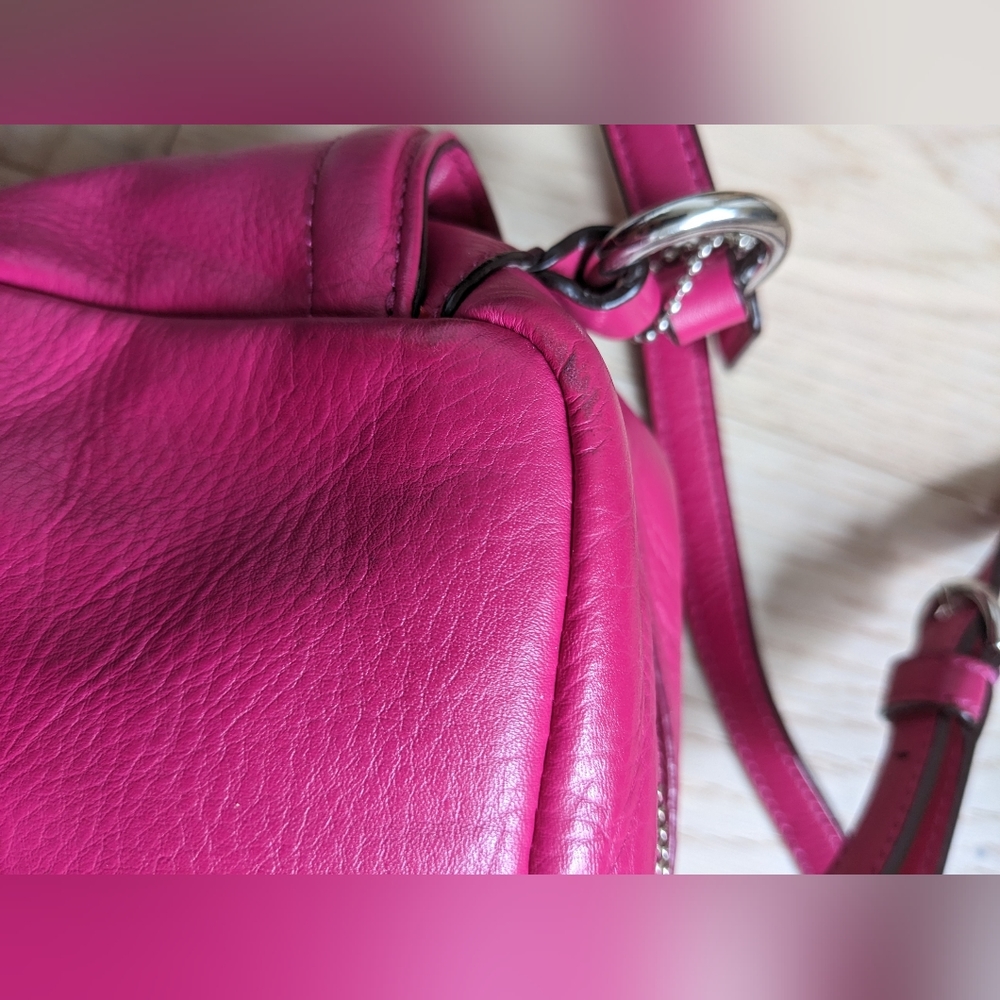 Coach leather camera bag - Picture 9 of 16